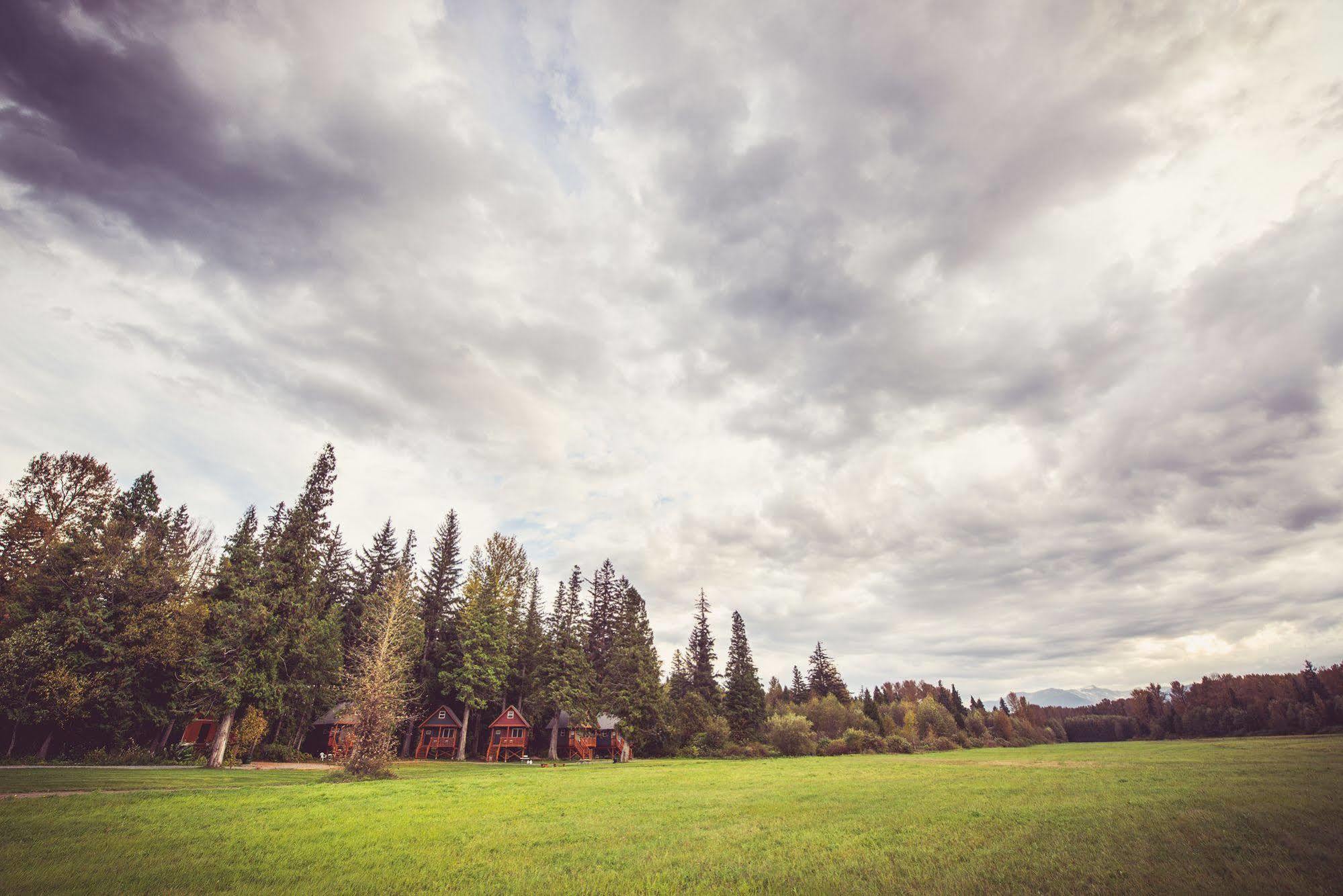 Hidden Acres Farm And Treehouse Resort Terrace Kültér fotó